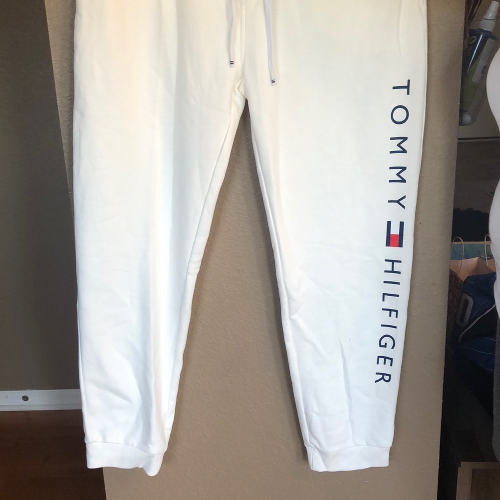 Tommy sweats